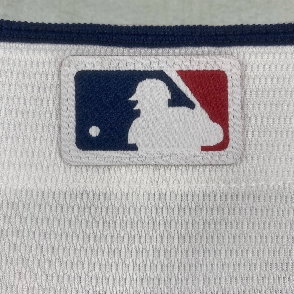 Nike Cleveland Guardians Baseball Jersey Mens Large White MLB Button Front NWOT - Picture 8 of 11
